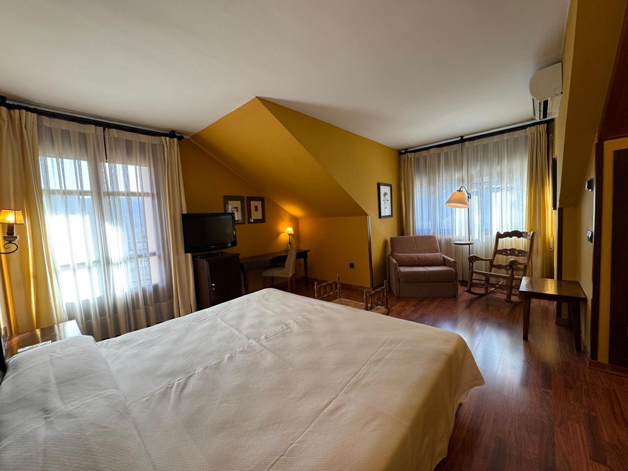 Hotel Cotiella Campo  Exterior photo